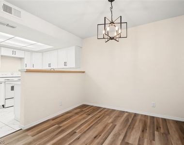 8455 W Sahara Avenue - Photo Thumbnail 7