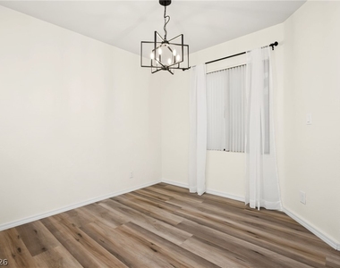 8455 W Sahara Avenue - Photo Thumbnail 8