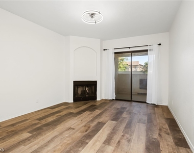 8455 W Sahara Avenue - Photo Thumbnail 18