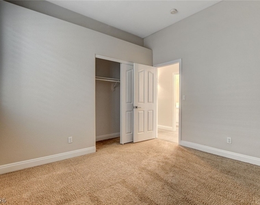 2794 Glen Port Street - Photo Thumbnail 21