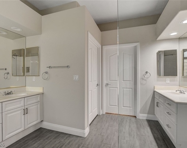 2794 Glen Port Street - Photo Thumbnail 13