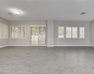 2794 Glen Port Street - Photo Thumbnail 6