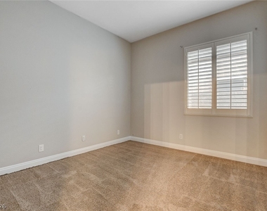 2794 Glen Port Street - Photo Thumbnail 20