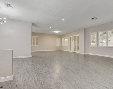 2794 Glen Port Street - Photo Thumbnail 3