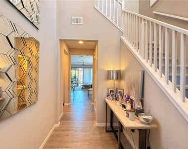 9046 Field Maple Street - Photo Thumbnail 3