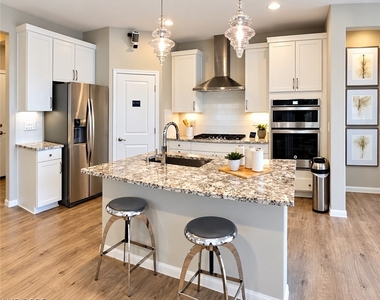 9046 Field Maple Street - Photo Thumbnail 5