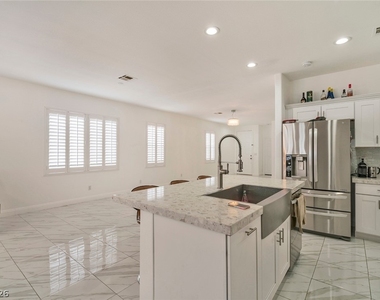 276 Crooked Tree Drive - Photo Thumbnail 6
