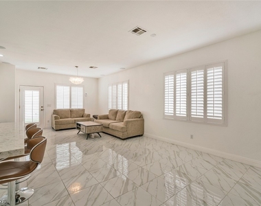 276 Crooked Tree Drive - Photo Thumbnail 14