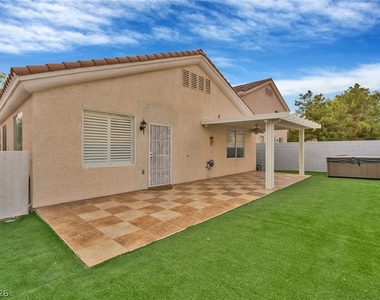 276 Crooked Tree Drive - Photo Thumbnail 7