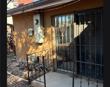 1604 Durell Lane - Photo Thumbnail 29