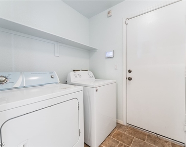 2128 Starline Meadow Place - Photo Thumbnail 43
