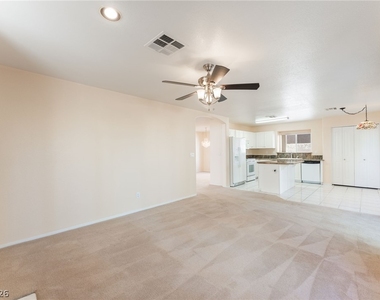 2128 Starline Meadow Place - Photo Thumbnail 11