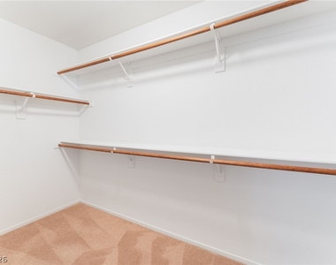 2128 Starline Meadow Place - Photo Thumbnail 31