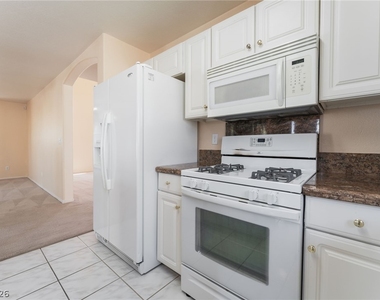 2128 Starline Meadow Place - Photo Thumbnail 17