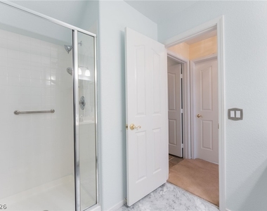 2128 Starline Meadow Place - Photo Thumbnail 42