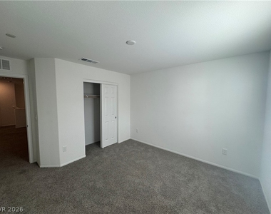 660 Foam Flower Lane - Photo Thumbnail 13