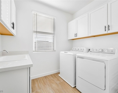 8213 Dwayne Frye Street - Photo Thumbnail 26