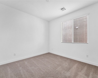 8213 Dwayne Frye Street - Photo Thumbnail 28