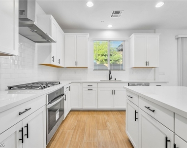 8213 Dwayne Frye Street - Photo Thumbnail 4