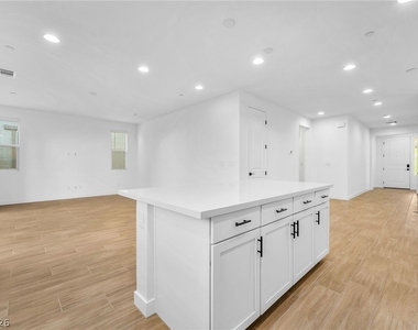 8213 Dwayne Frye Street - Photo Thumbnail 9
