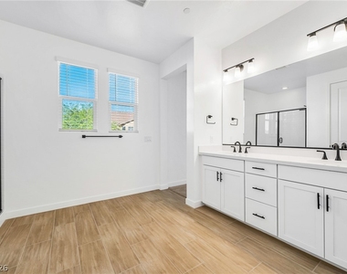 8213 Dwayne Frye Street - Photo Thumbnail 24