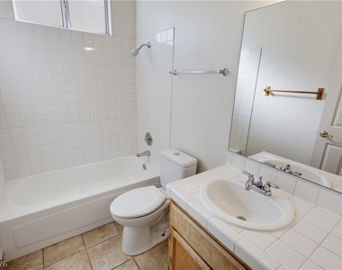 5025 Golfridge Drive - Photo Thumbnail 21