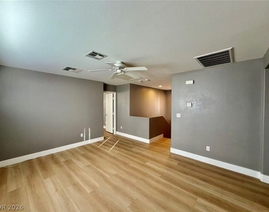 10178 Sequoia Canyon - Photo Thumbnail 11