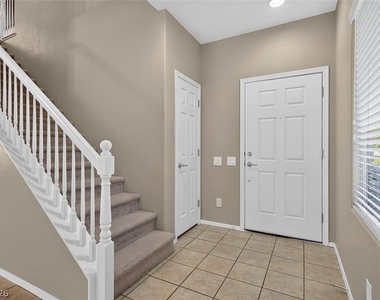 10721 Arusha Avenue - Photo Thumbnail 9