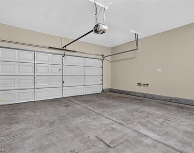 10721 Arusha Avenue - Photo Thumbnail 60