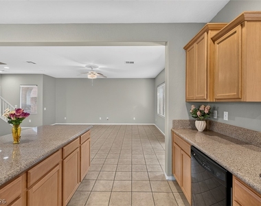 10721 Arusha Avenue - Photo Thumbnail 27