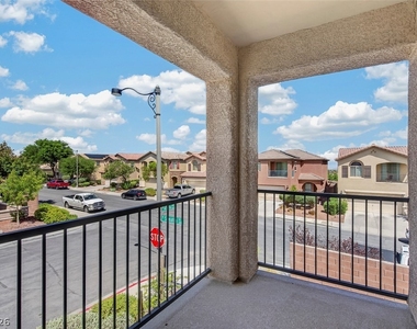 10721 Arusha Avenue - Photo Thumbnail 3