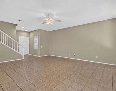 10721 Arusha Avenue - Photo Thumbnail 13