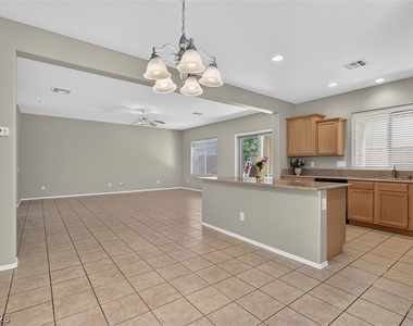 10721 Arusha Avenue - Photo Thumbnail 19