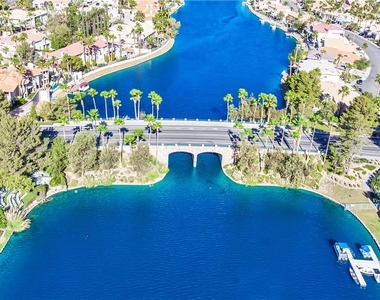 8121 Sunset Cove Drive - Photo Thumbnail 54