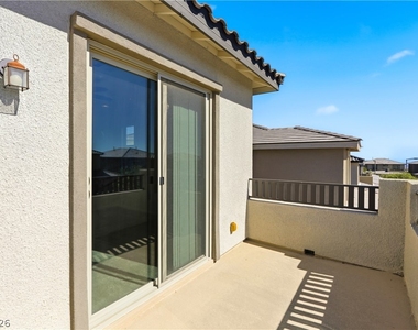 11712 Redwood Mountain Avenue - Photo Thumbnail 31