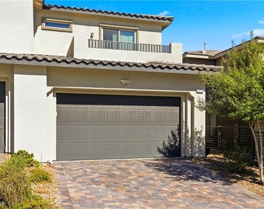 11712 Redwood Mountain Avenue - Photo Thumbnail 4
