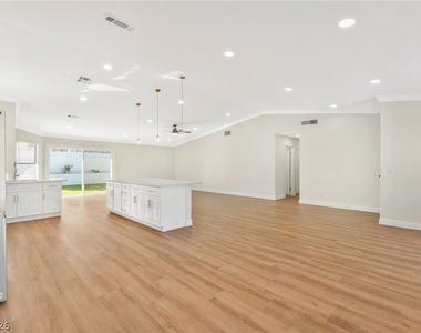 6105 Sadler Drive - Photo Thumbnail 4
