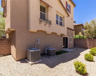 10408 Wildflower Gully Street - Photo Thumbnail 45