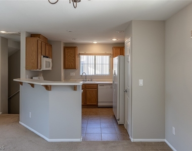 10408 Wildflower Gully Street - Photo Thumbnail 20