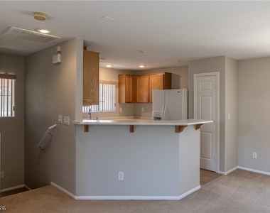 10408 Wildflower Gully Street - Photo Thumbnail 19