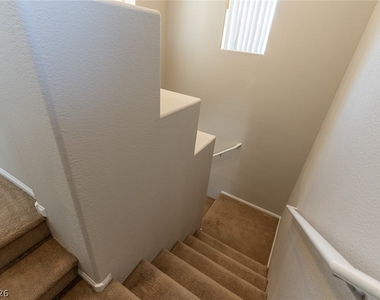 10408 Wildflower Gully Street - Photo Thumbnail 29