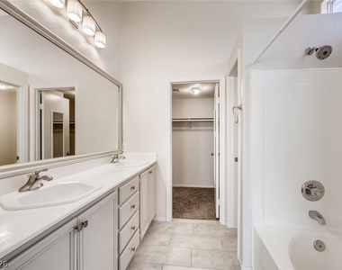 427 Regal Robin Way - Photo Thumbnail 13