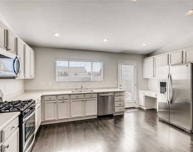 427 Regal Robin Way - Photo Thumbnail 7