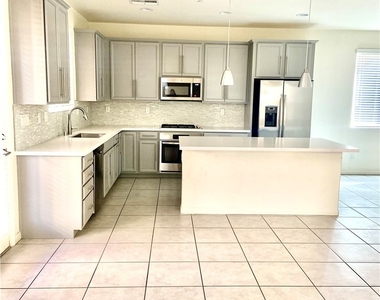 348 Mezzaforte Street - Photo Thumbnail 2