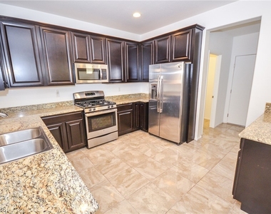 7724 Flowering Quince Drive - Photo Thumbnail 11