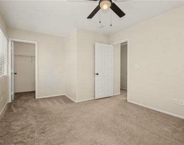 5558 Golden Palms Court - Photo Thumbnail 20
