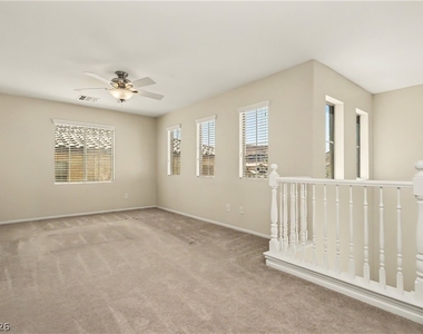 5558 Golden Palms Court - Photo Thumbnail 16