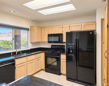 2763 Faiss Drive - Photo Thumbnail 3