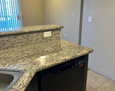 8600 W Charleston Boulevard - Photo Thumbnail 5