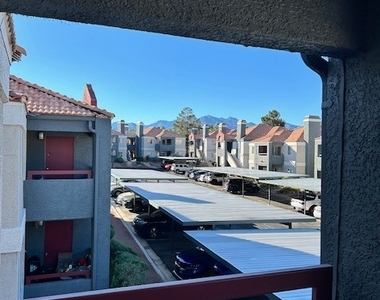 8600 W Charleston Boulevard - Photo Thumbnail 15